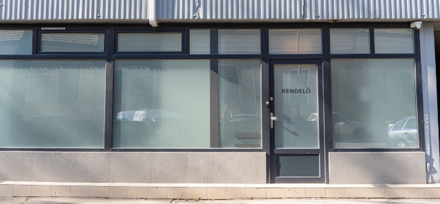 Gyermekortopédia bejárat